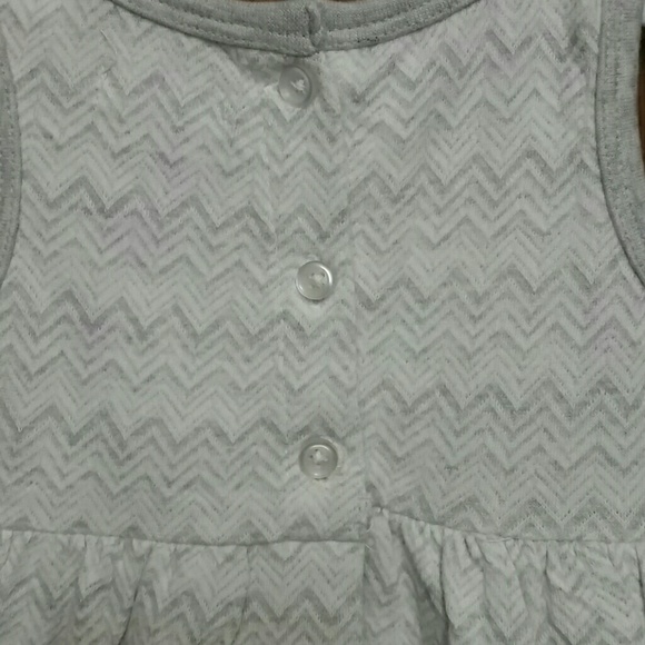 🦄Tahari Baby Chevron Dress🦄 - Picture 7 of 8